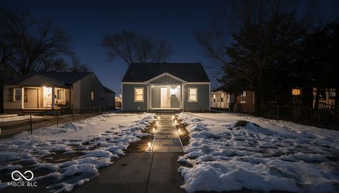 Photo of 1905 N Warman Avenue, Indianapolis, IN 46222 (MLS # 22083512)