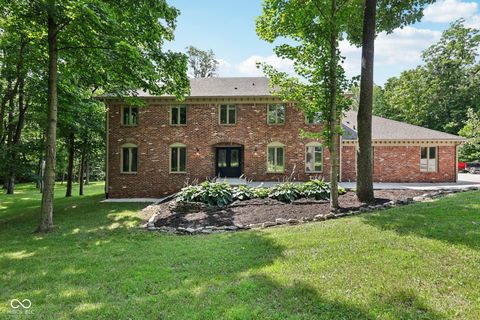 Photo of 1303 E 126th Street, Carmel, IN 46033 (MLS # 22054080)