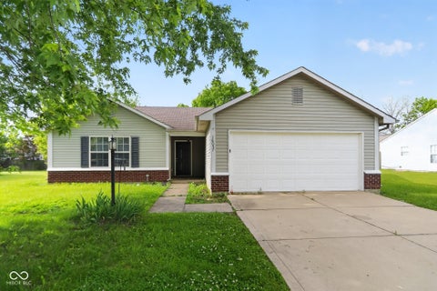 Photo of 18057 Sanibel Circle, Noblesville, IN 46062 (MLS # 22102691)