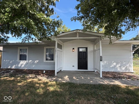 Photo of 3001 Auburn Road, Indianapolis, IN 46224 (MLS # 22126422)