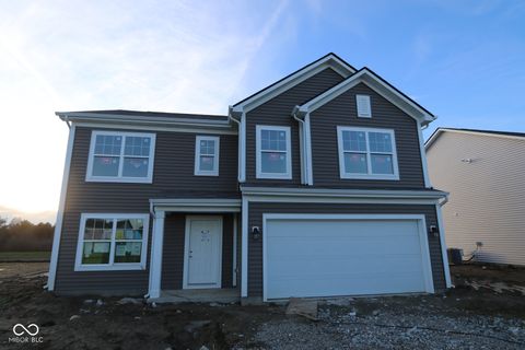 Photo of 3934 Quinn Road, Indianapolis, IN 46239 (MLS # 22075787)