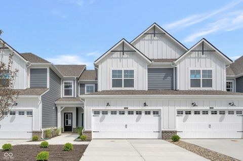 Photo of 11282 Hobbsbrook Drive, Noblesville, IN 46060 (MLS # 22098096)