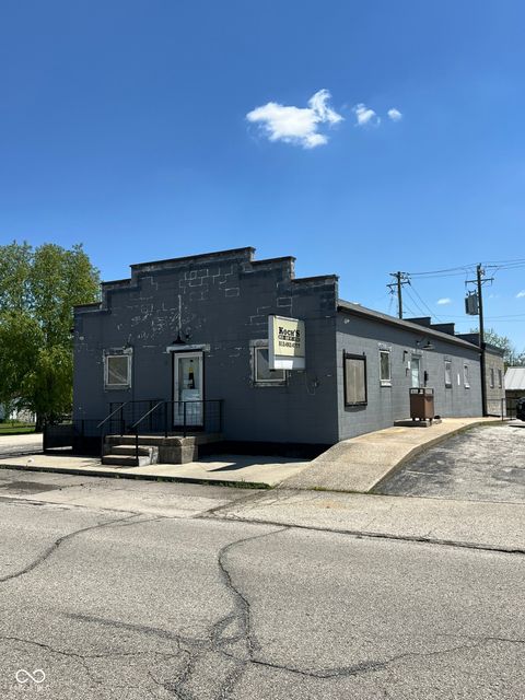 Photo for 720 S Broadway Street