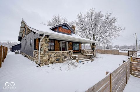 Photo of 607 N Lasalle Street, Indianapolis, IN 46201 (MLS # 22059690)