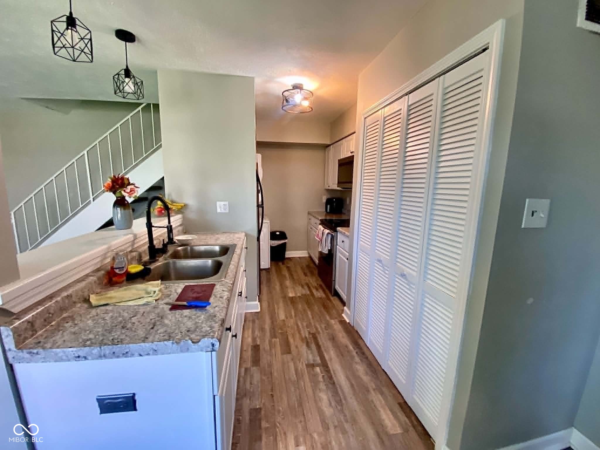 6456 Lupine Terrace
