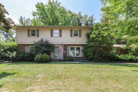 Photo of 411 Narcissus Drive, Indianapolis, IN 46227 (MLS # 22122323)