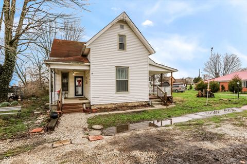 Photo of 6178 N Main Street, Willow Branch, IN 46186 (MLS # 22090543)