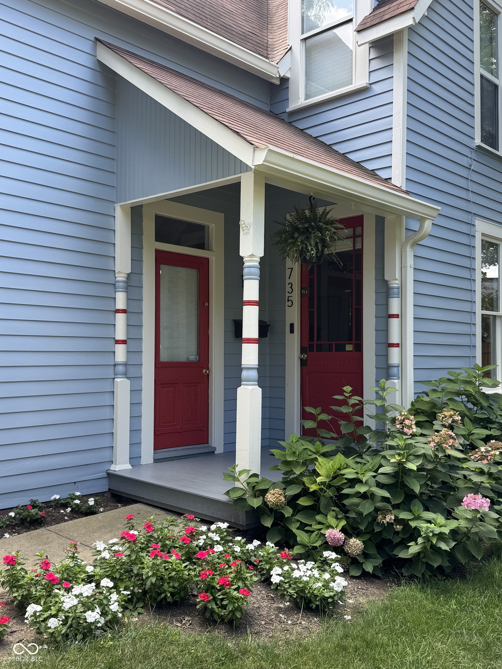 735 Elm Street
