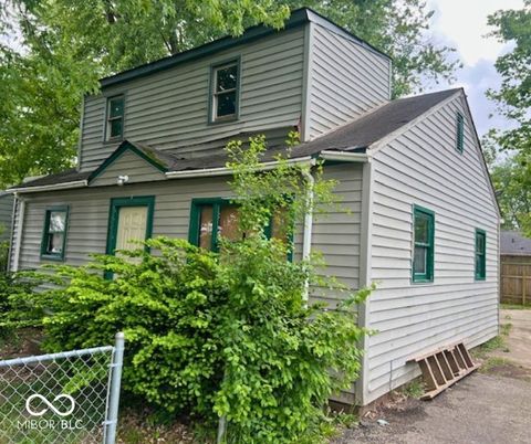 Photo of 2438 N Goodlet Avenue, Indianapolis, IN 46222 (MLS # 22099684)