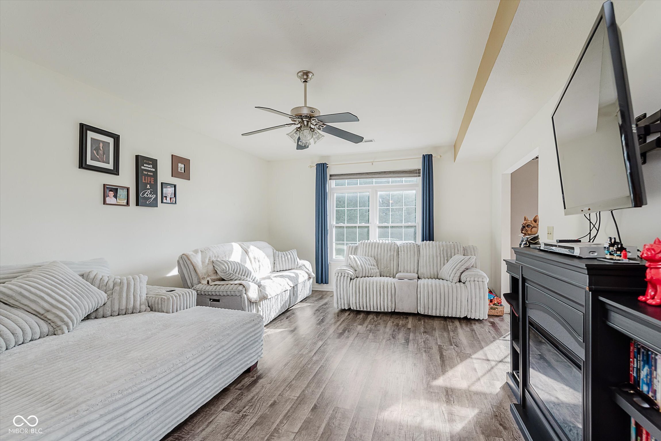 7123 Forrester Lane