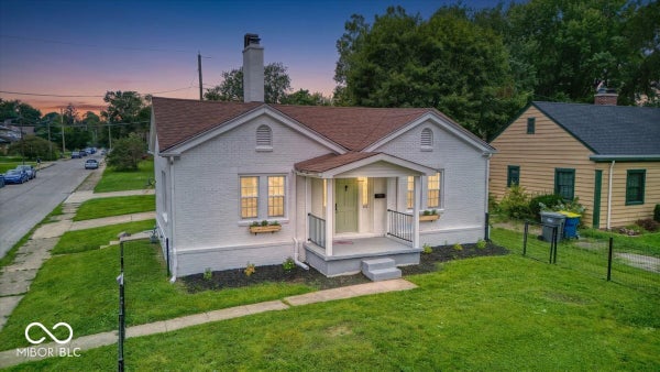 102 N SHERIDAN AVE, INDIANAPOLIS, IN 46219 - Image 2a0e7d0fd2120d2d1fddcdb47b786526/2757940505