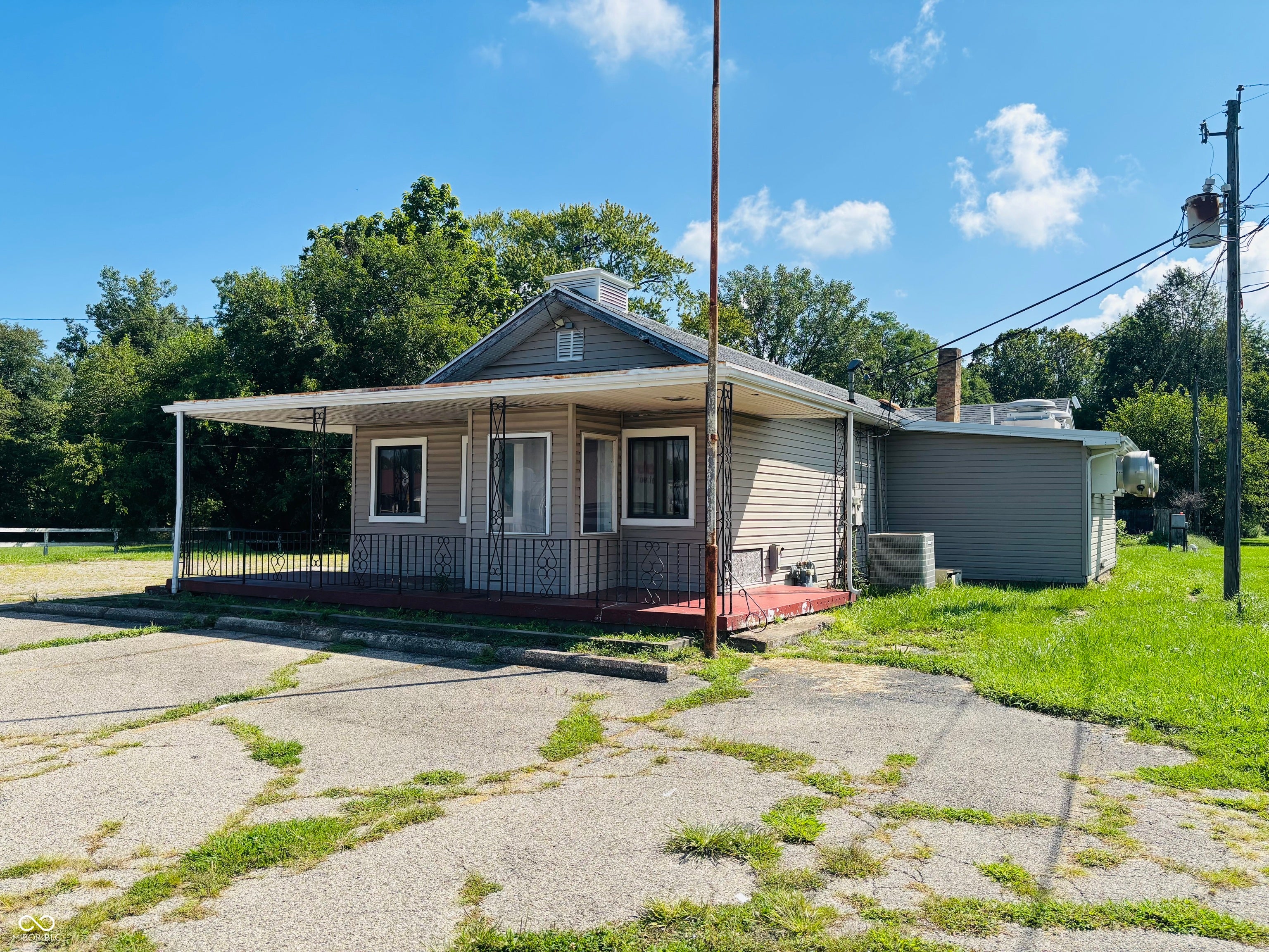 4390 Western Avenue