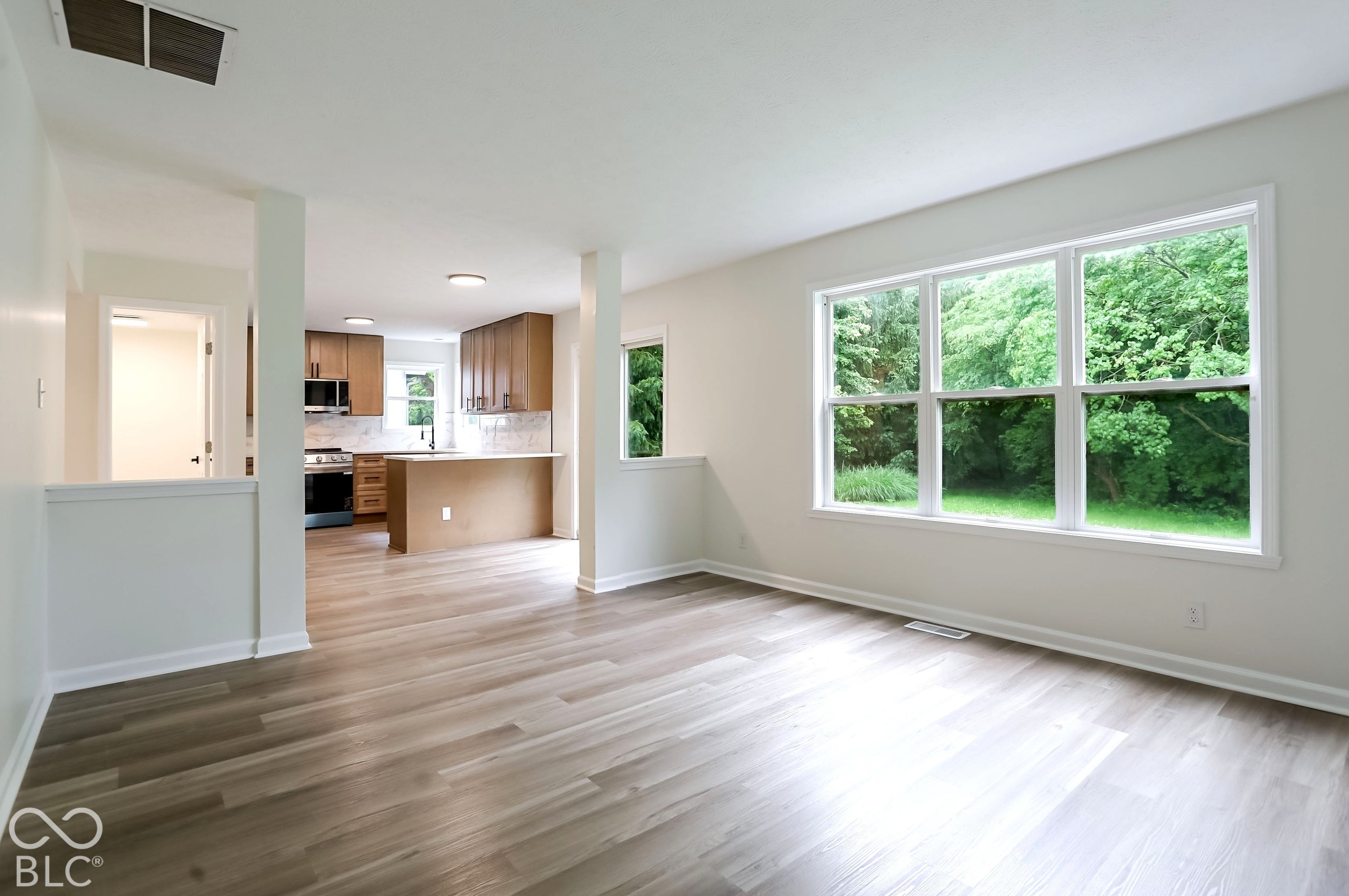 12409 Crystal Pointe Circle