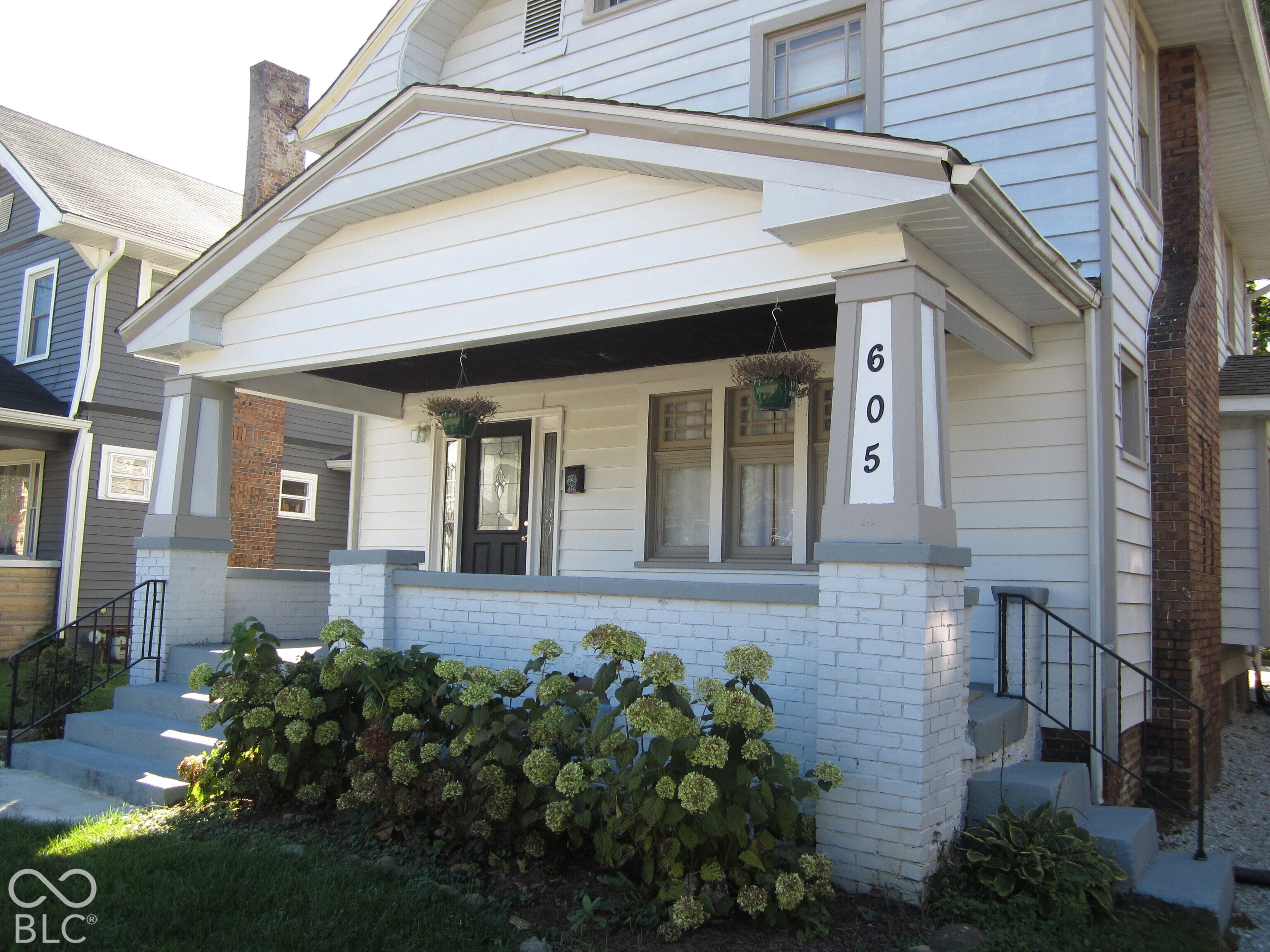 605 E 42nd Street