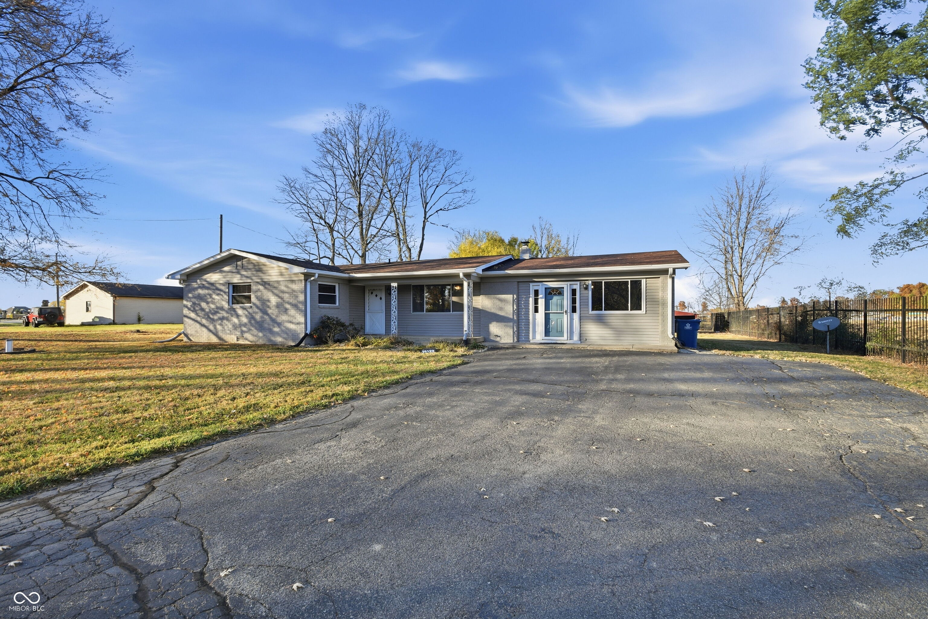 16122 Southeastern Parkway