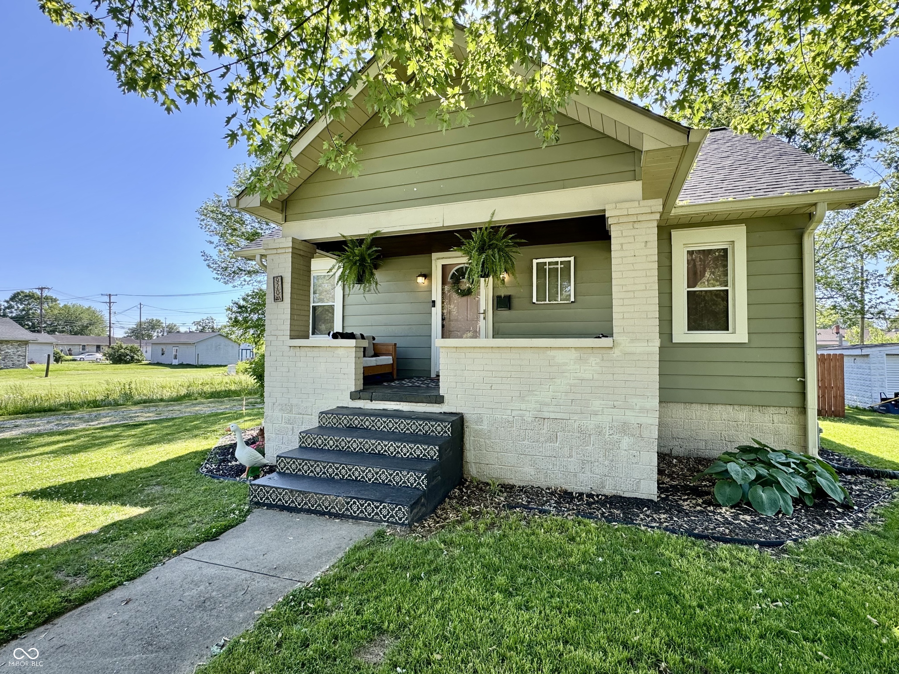 920 S Walnut Street