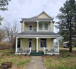 260 N Maple Street property photo