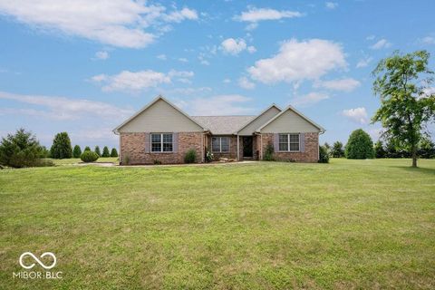 Photo of 5307 W Division Road, Tipton, IN 46072 (MLS # 22112669)
