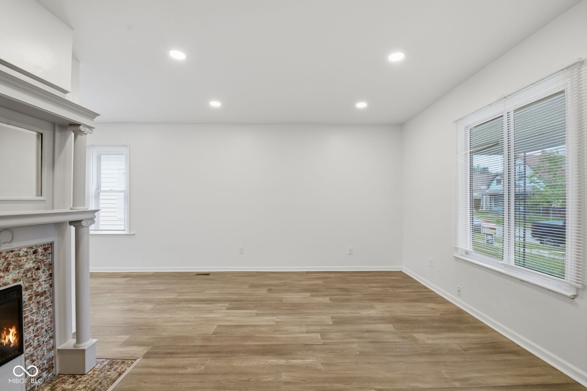 254 N Holmes Avenue