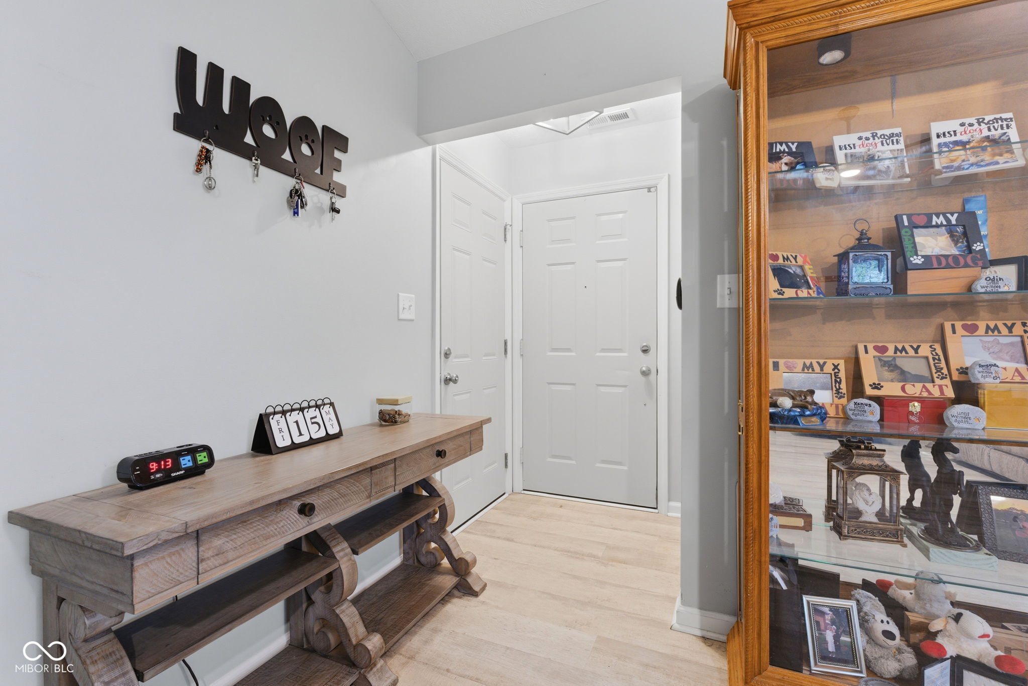 8928 Summer Walk Drive E