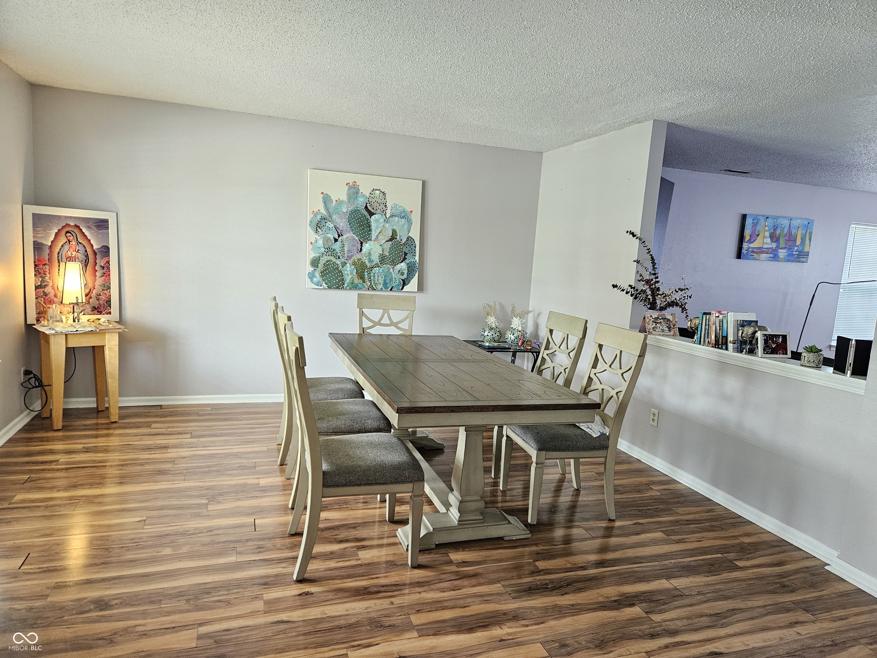 2348 Shadowbrook Drive