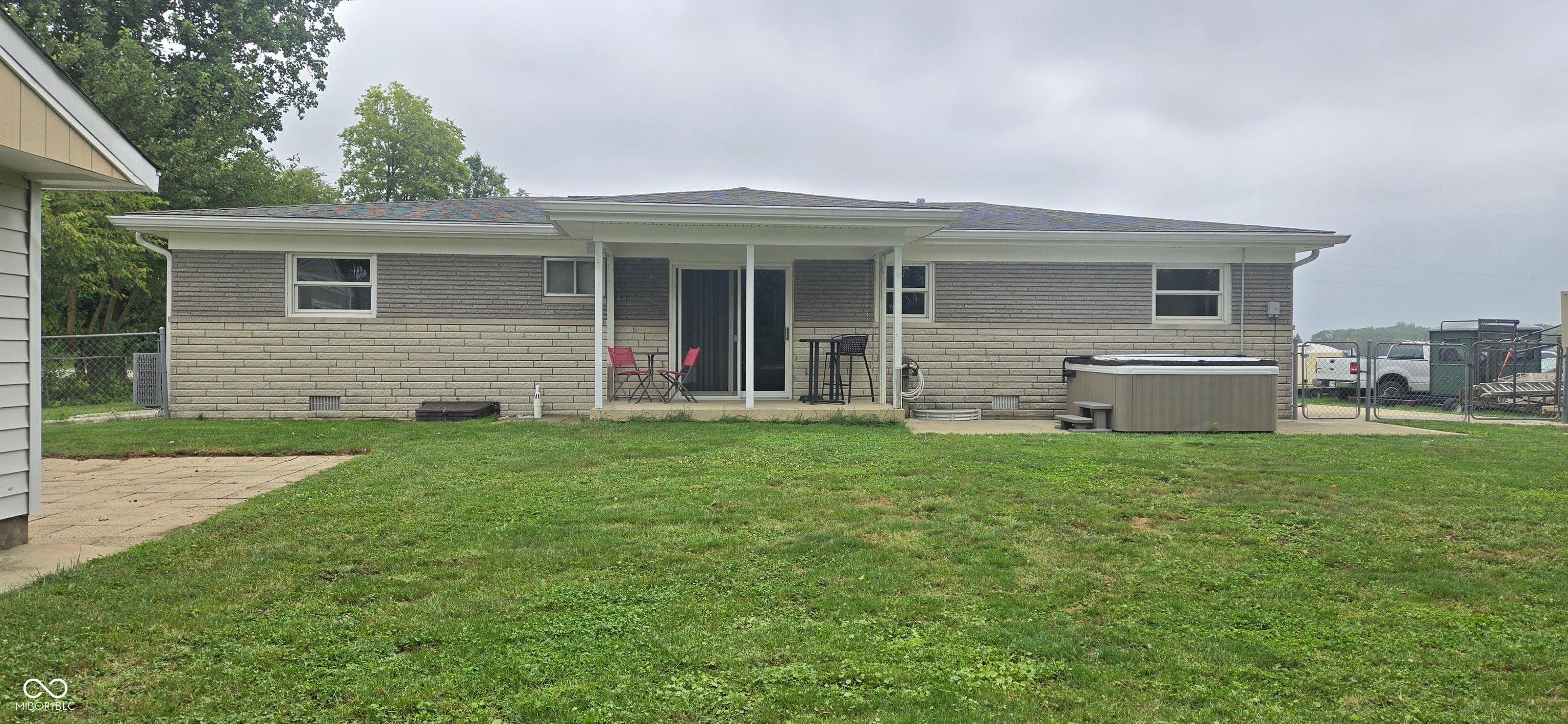14050 State Road 32 E