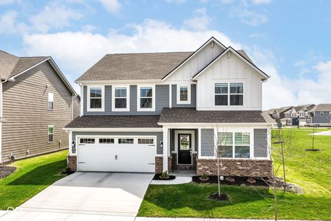 Photo of 17267 Hanningfield Way, Westfield, IN 46074 (MLS # 22090904)