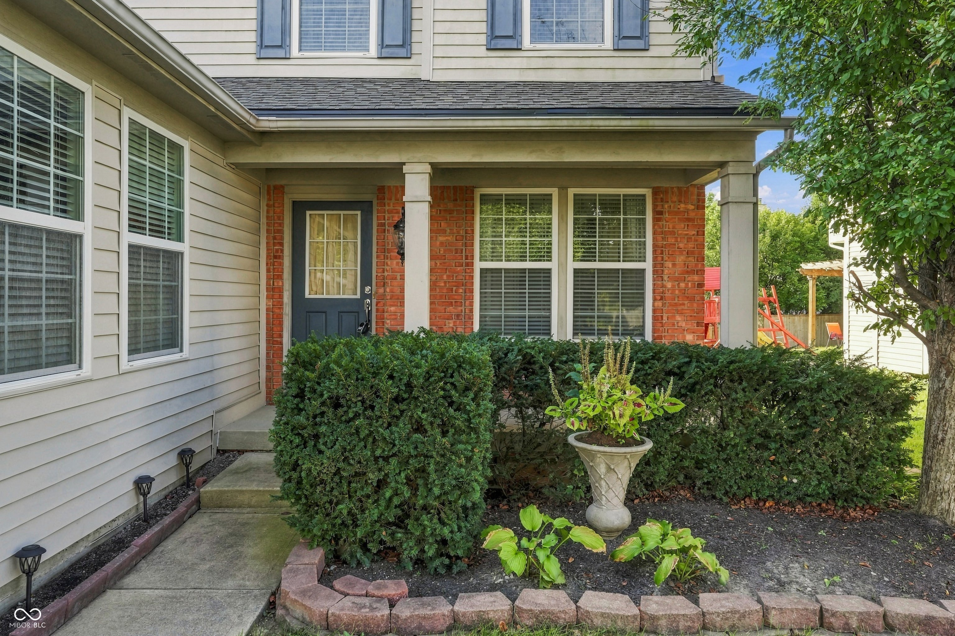 14023 Avalon Boulevard