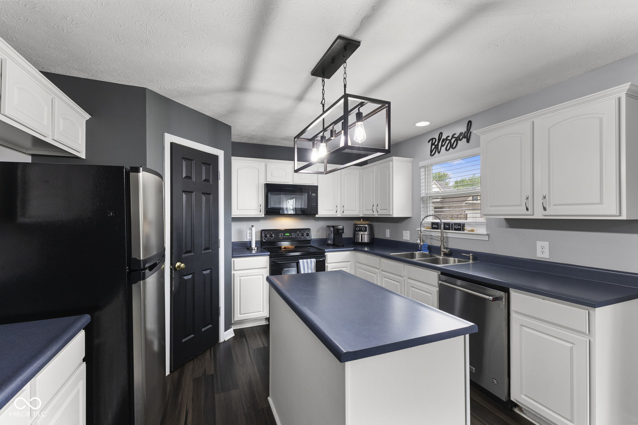 1318 Silvermere Drive