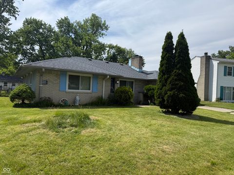 Photo of 3722 Celtic Drive, Indianapolis, IN 46235 (MLS # 22104793)