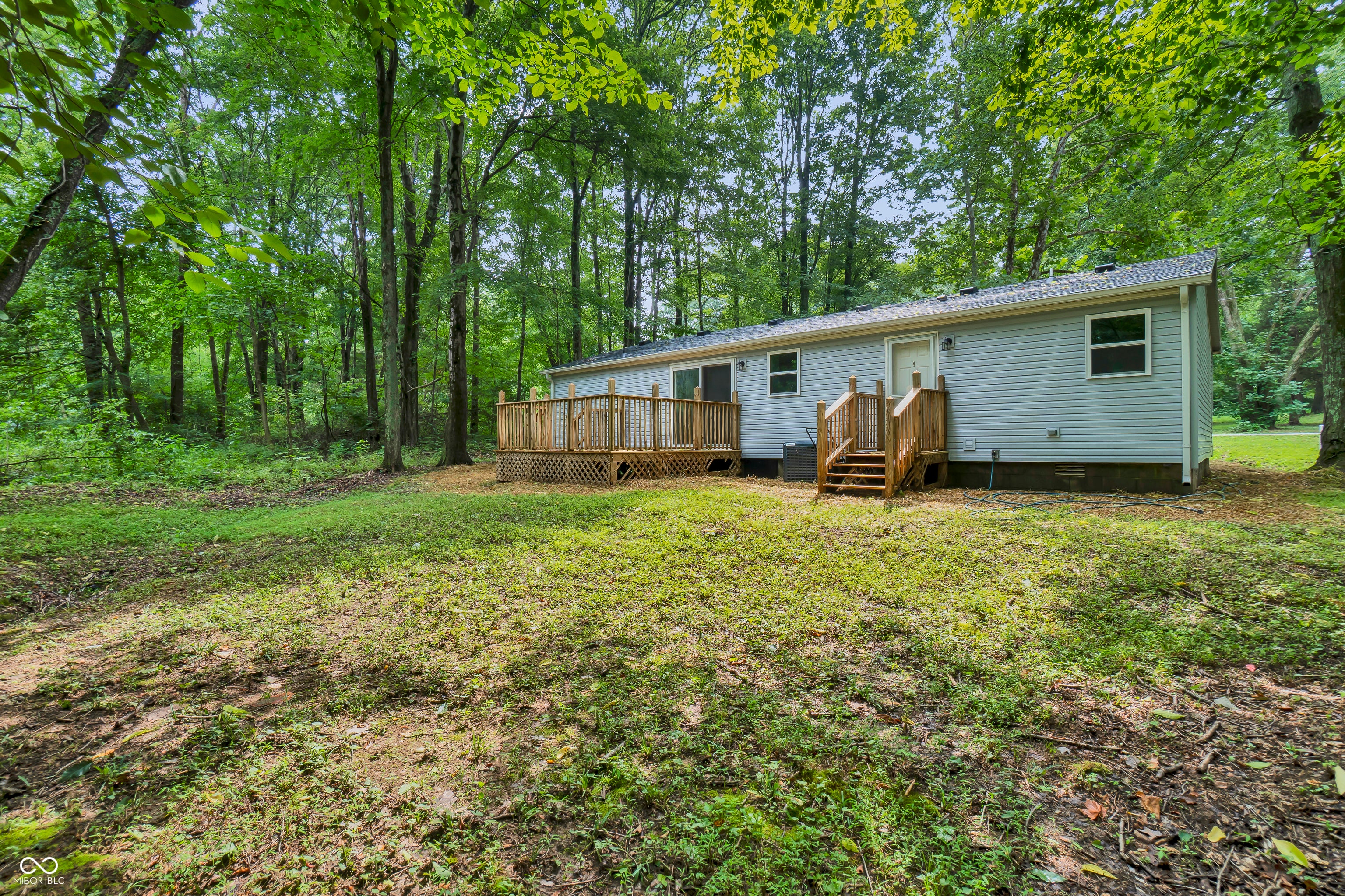 1015 Magnolia Place