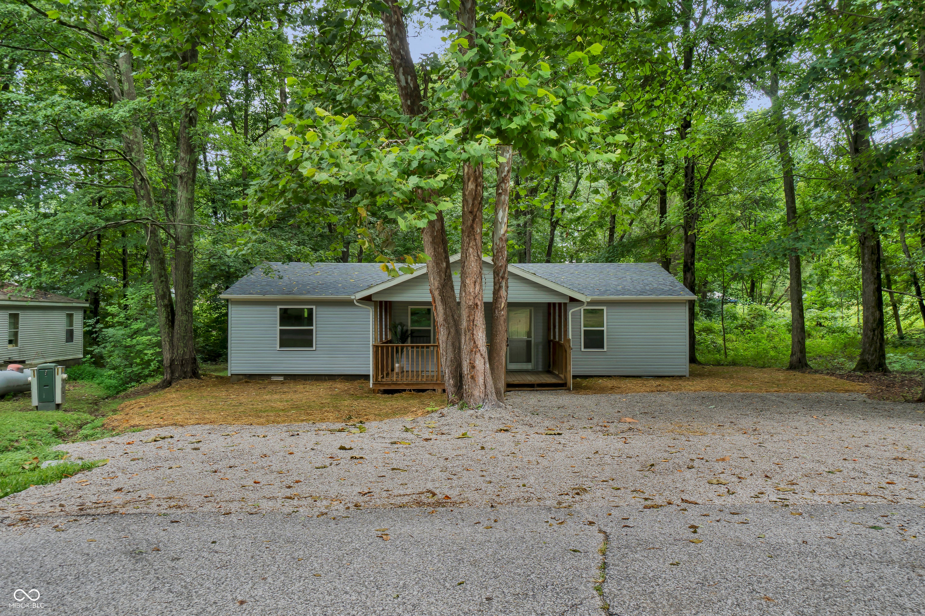 1015 Magnolia Place