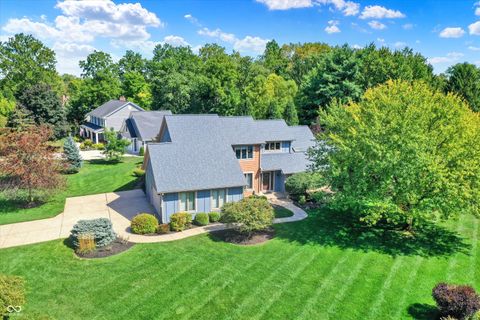 Photo of 11009 Spring Mill Ln Ln, Carmel, IN 46032 (MLS # 22067798)