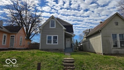 Photo of 1527 Lexington Avenue, Indianapolis, IN 46203 (MLS # 22092383)