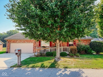 70 N Deer Cliff Drive Crawfordsville IN 47933