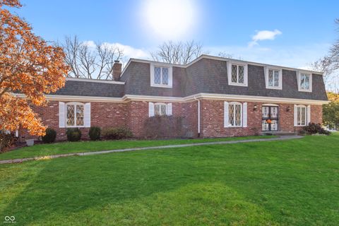 Photo of 895 Briar Patch Lane, Greenwood, IN 46142 (MLS # 22071369)