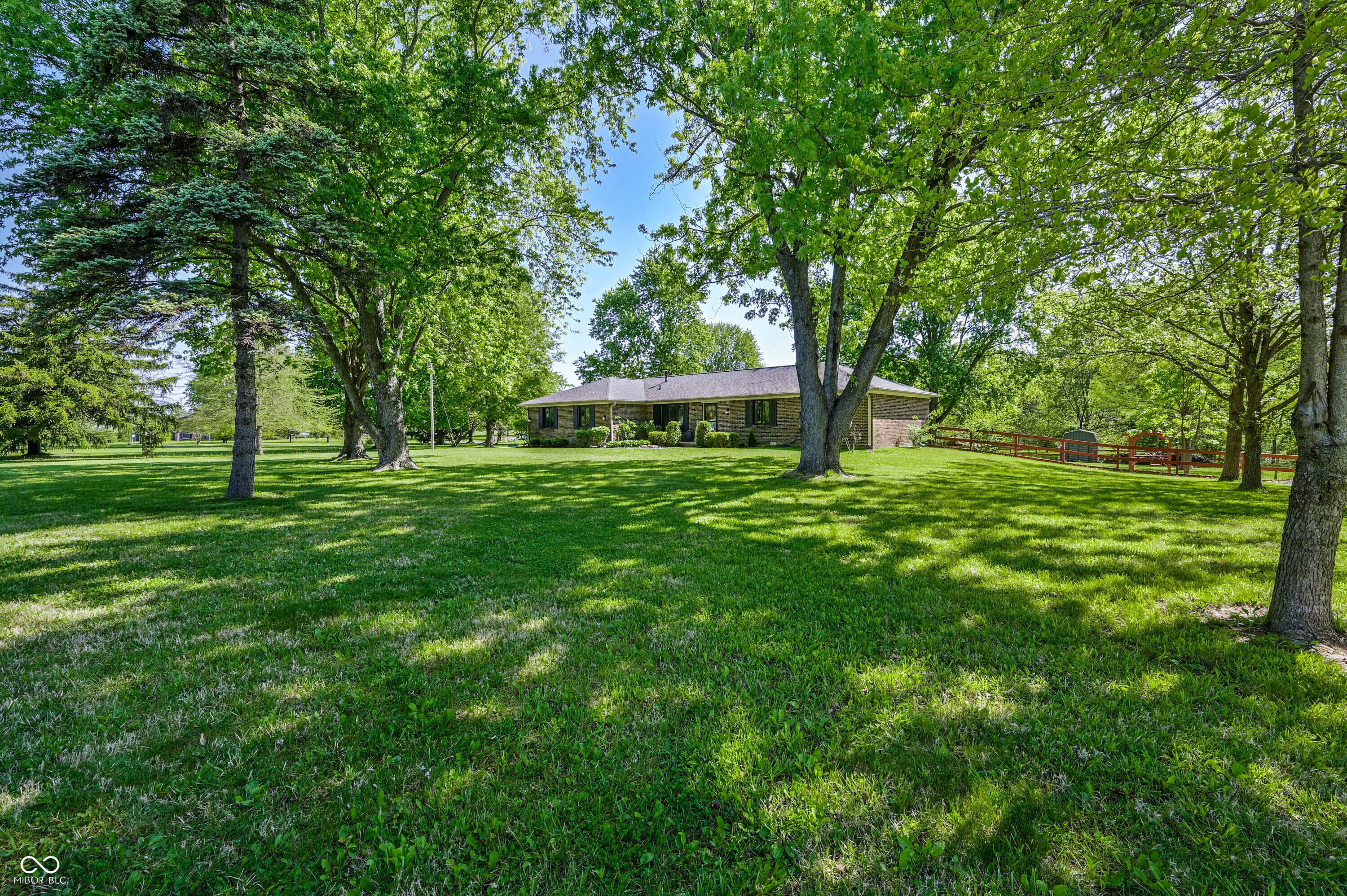 9655 N County Road 750 E