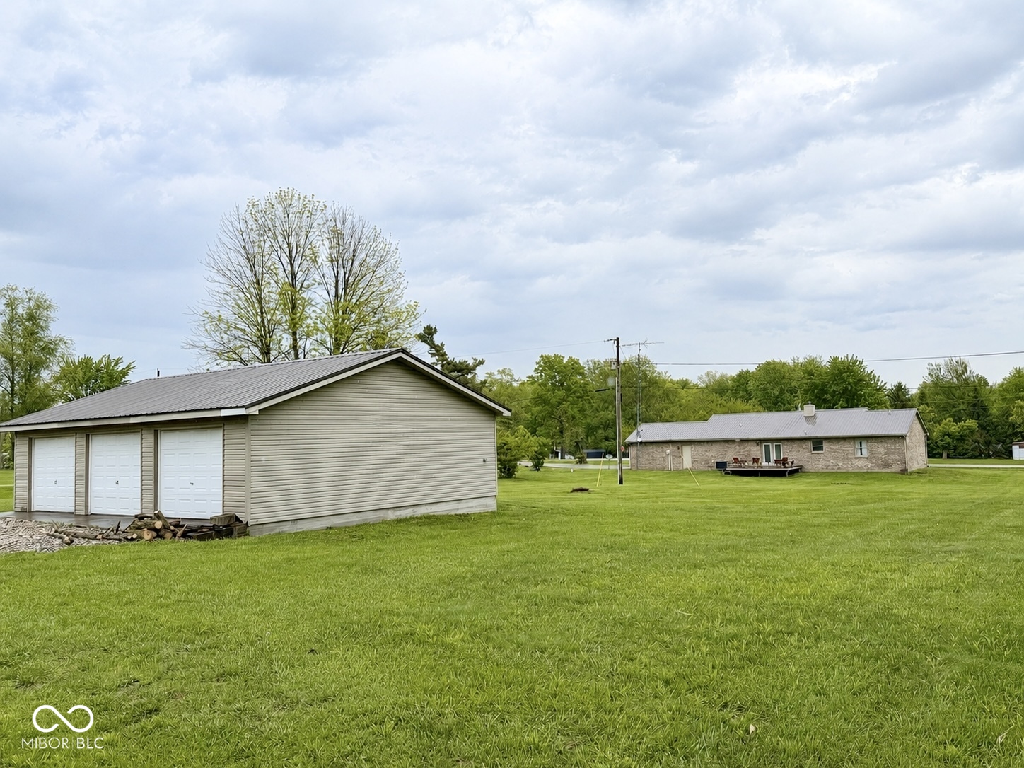 3664 W Mill Creek Drive