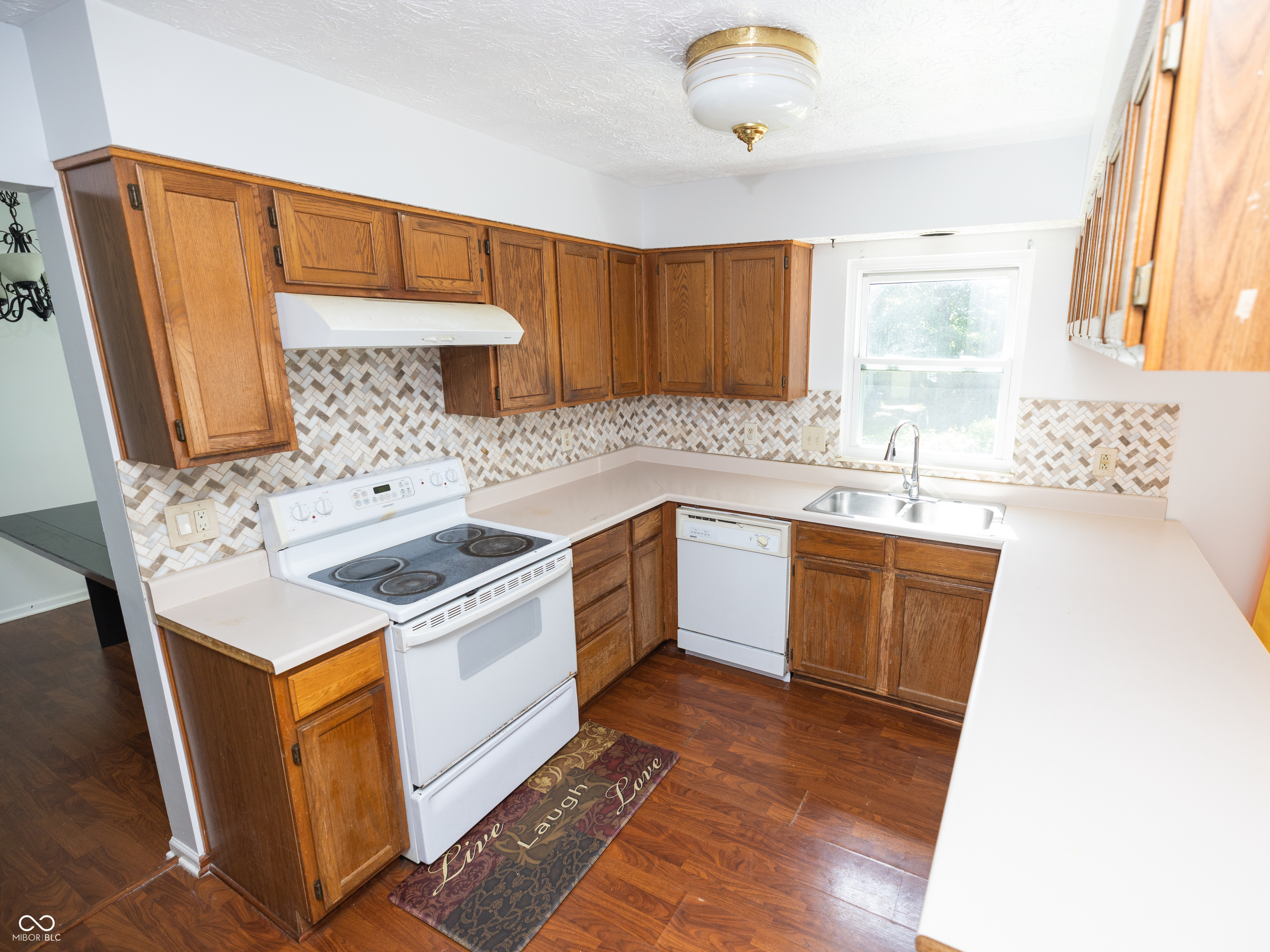 6037 McClellan Court