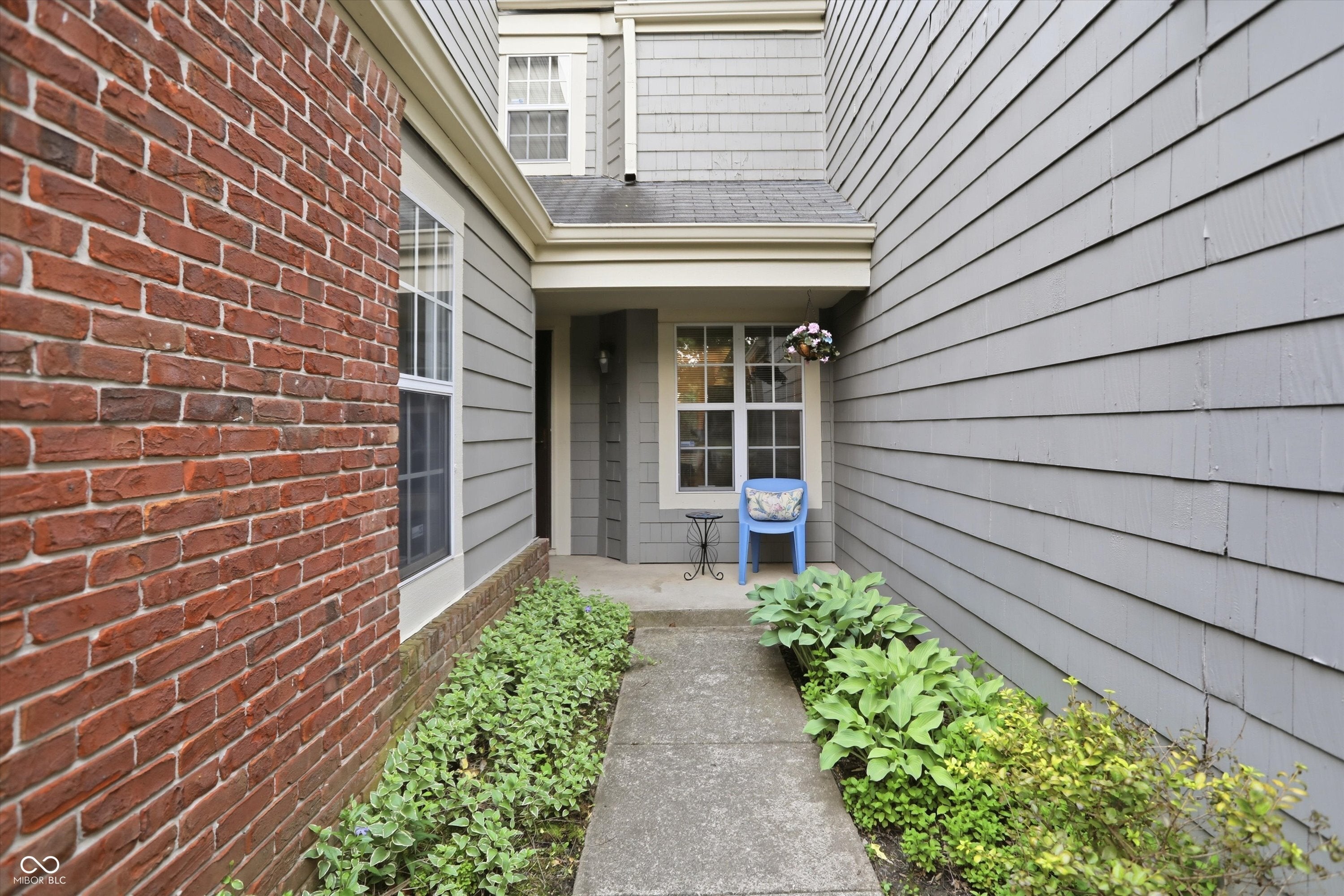 9352 Aberdare Drive