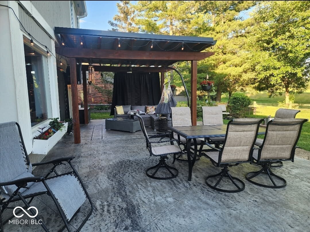 956 Dorchester Drive