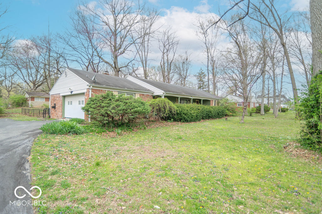 9230 Westfield Boulevard