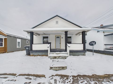 Photo of 1318 E 28th Street, Anderson, IN 46016 (MLS # 22075827)