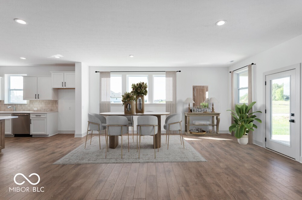 11840 Gray Ghost Way