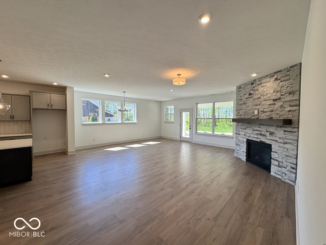 11840 Gray Ghost Way