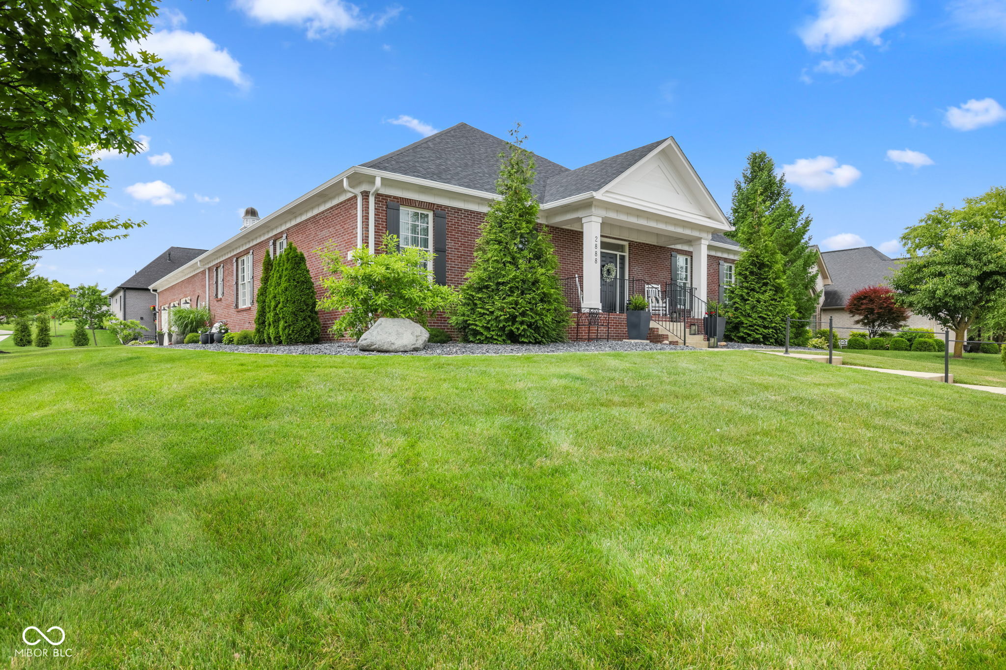 2888 Cromwell Court