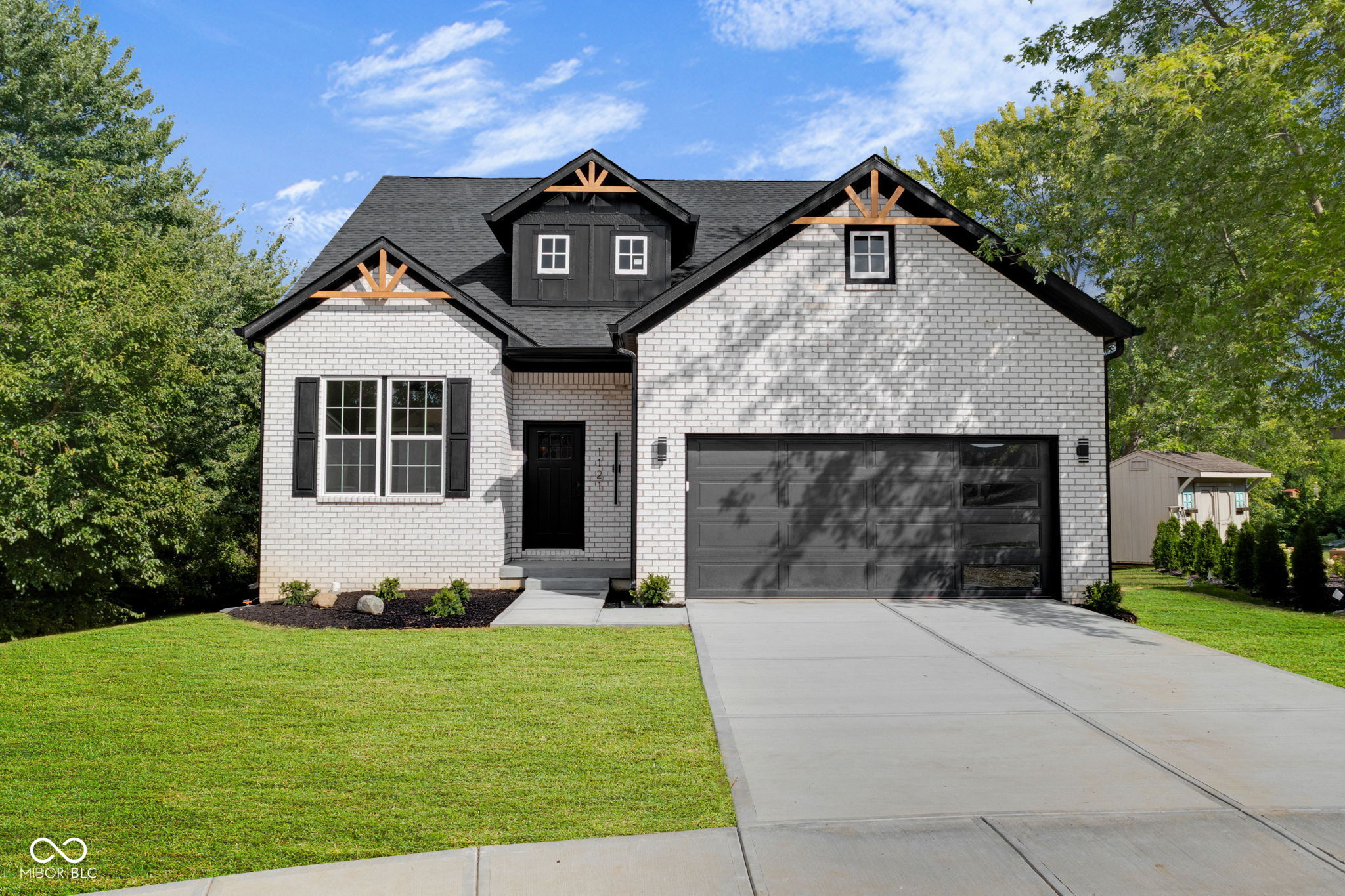 1121 Brookside Court