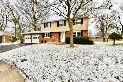 Photo of 7613 Dawnwood Court, Indianapolis, IN 46227 (MLS # 22077467)