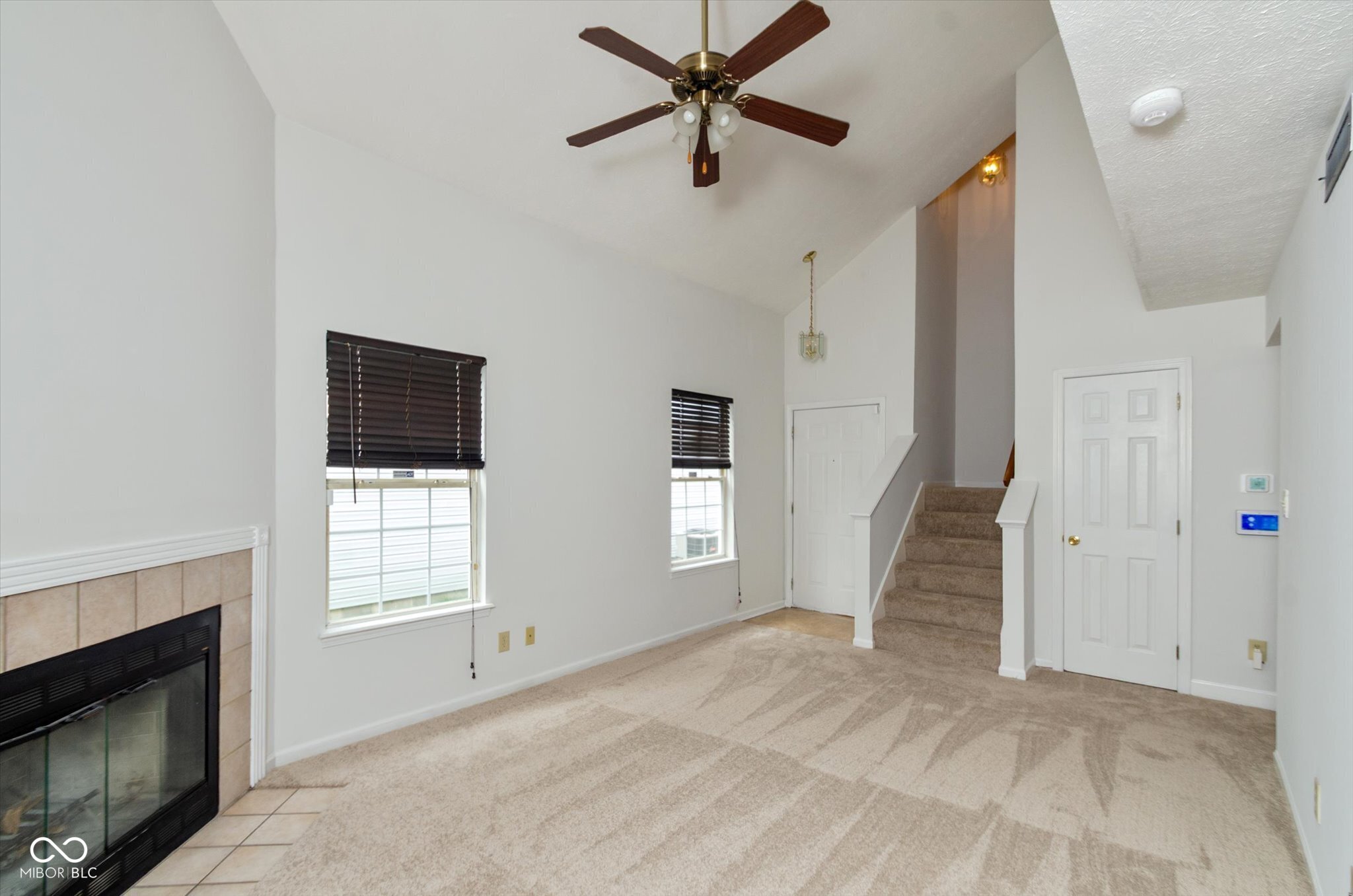 4829 Ossington Court