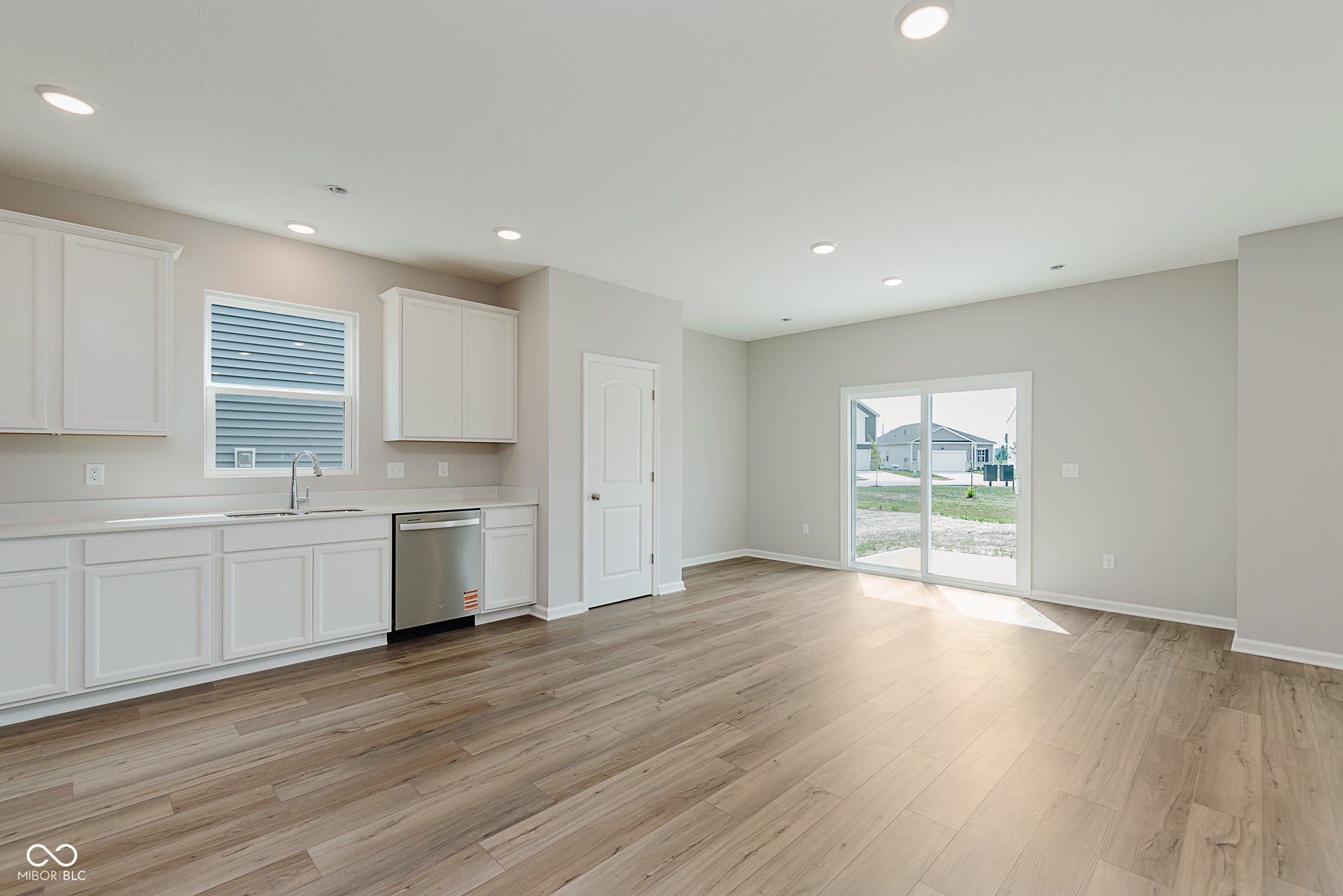 3823 Sterling Drive